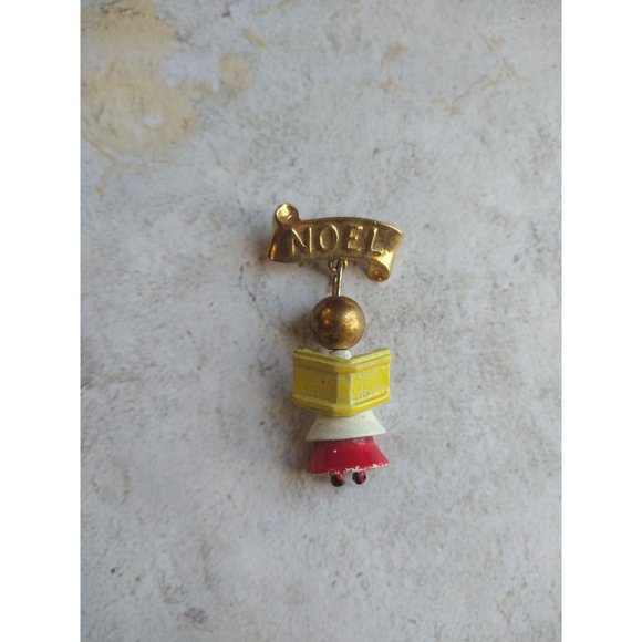 Vintage Noel Christmas Caroler Dangle Pin Cute - Picture 1 of 5